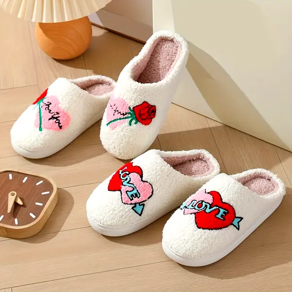 Valentine's Day Love Pattern Slippers, Closed Toe Soft Sole Plush Shoes, Cozy & Warm Home Floor Slippers